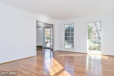 15244 Surrey House Way, Centreville, VA 20120 - photo 6