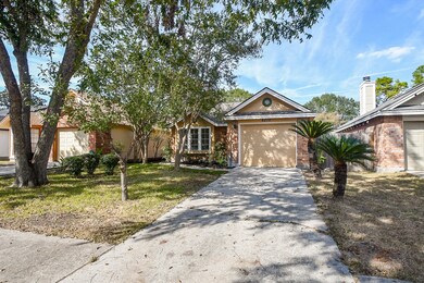 8210 Summertree Dr, Houston, TX 77040 - photo 3