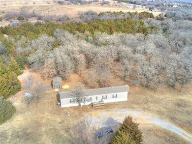 336684 E Crestview Dr, McLoud, OK 74851 - photo 2