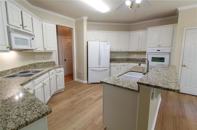 Newly updated kitchen counter tops and LVP floorin