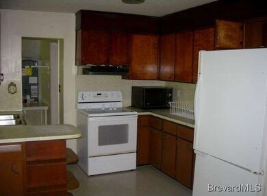 156 River Park Blvd, Titusville, FL 32780 - photo 2