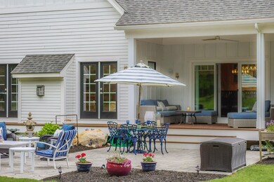 37 Trumbull Rd, East Falmouth, MA 2536 - photo 4