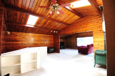 2nd living room