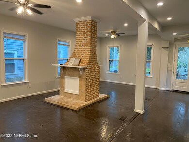 C8ECB544-B569-4D72-924E-C3A701E97F5C