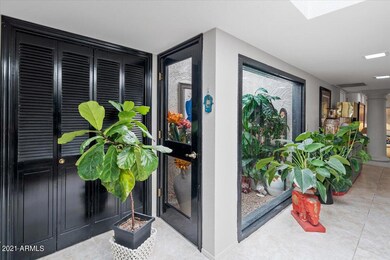 03-Foyer