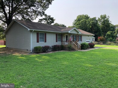 59 Meadow View Ln, Colonial Beach, VA 22443 - photo 2