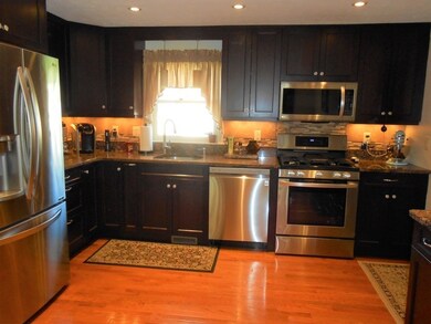 14 Starling Way, Leominster, MA 01453 - photo 4