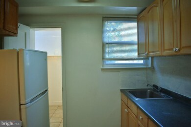 8809 Plymouth St unit 1, Silver Spring, MD 20901 - photo 3