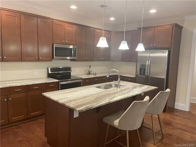 Beautiful kitchen with gorgeous granite counters, 