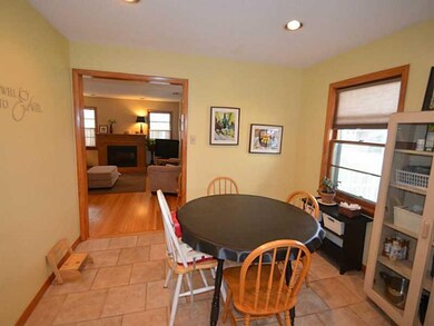 267 N 15th Ave, Beech Grove, IN 46107 - photo 6