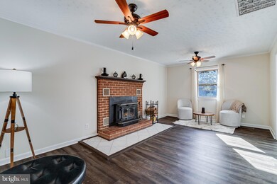 23302 Lakeview Dr, California, MD 20619 - photo 6