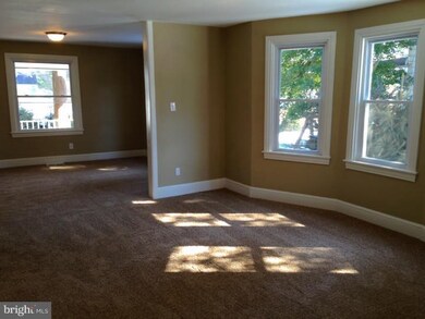 329 Fairview Rd, Woodlyn, PA 19094 - photo 6