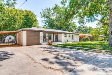 420 Hurstview Dr, Hurst, TX 76053 - photo 2