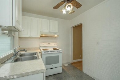 2343 Maple St, Des Moines, IA 50317 - photo 6