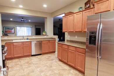 0003_Kitchen_8920DininoCt
