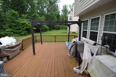 2405 Towering Oak Ct, Locust Grove, VA 22508 - photo 4