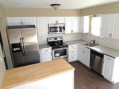 4909 Dunlap - Kitchen 1.jpg