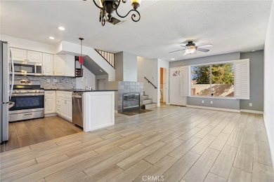 Portofina Villas unit 2, Pacoima, CA 91331 - photo 2