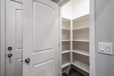 7378 Squaw Creek Dr, Kingman, AZ 86401 - photo 6