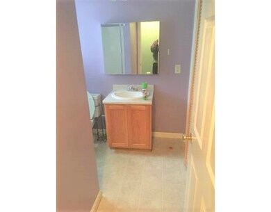 6 D St unit 1, Billerica, MA 01821 - photo 3