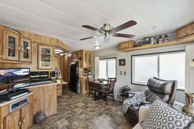 74711 Dillon Rd unit 5, Desert Hot Springs, CA 92241 - photo 5