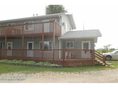 Cabin #11 lakeside
