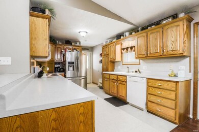 487 Cr 4702, Poplar Bluff, MO 63901 - photo 3