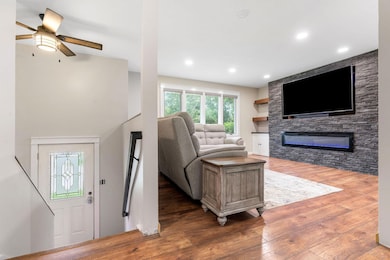 540 4th St E, Wanamingo, MN 55983 - photo 5