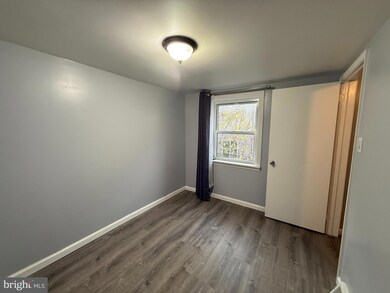 1326 S Colorado St, Philadelphia, PA 19146 - photo 7