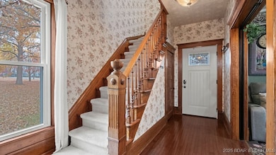 207 Franklin Ave, Eldon, MO 65026 - photo 3