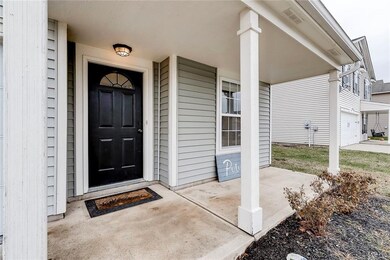 319 Long Bow St, Sheridan, IN 46069 - photo 2