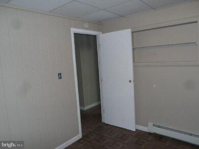 656 W Brookdale St, Allentown, PA 18103 - photo 5