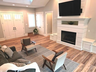 Living Rm