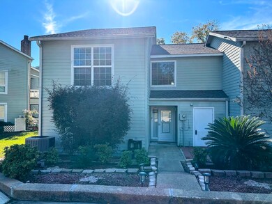 400 Echo Ln unit 26, Livingston, TX 77351 - photo 2