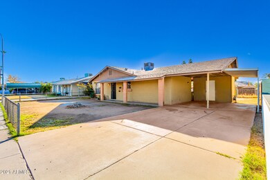 4851 W Palm Ln, Phoenix, AZ 85035 - photo 3