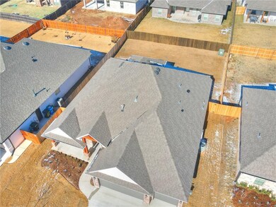 1321 Monterey Dr, Norman, OK 73072 - photo 3