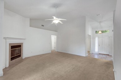 Living View to Foyer