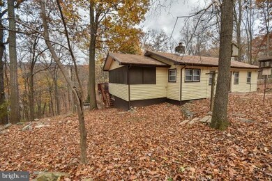389 Shenandoah River Dr, Harpers Ferry, WV 25425 - photo 4