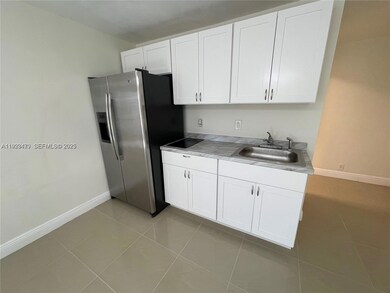 12520 W Randall Park Dr unit 1, Miami, FL 33167 - photo 3
