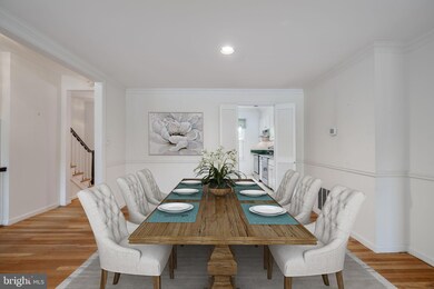 3581 Hamlet Place, Chevy Chase, MD 20815 - photo 7