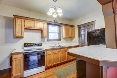 406 E Markison Ave, Columbus, OH 43207 - photo 6