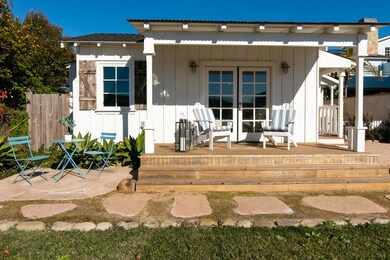 4652 4th St-002-028-Front Porch-MLS_Size