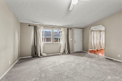 309 Pheasant Ln, Longview, WA 98632 - photo 2