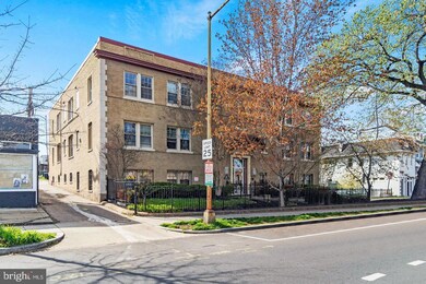 410 15th St NE unit 13, Washington, DC 20002 - photo 3