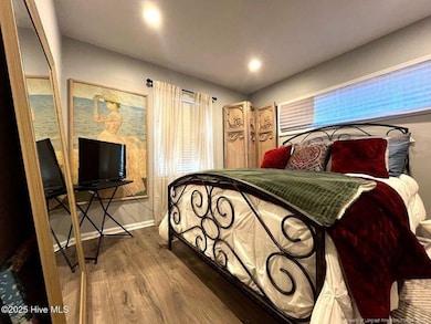 105 Scuppernong Ct, West End, NC 27376 - photo 5