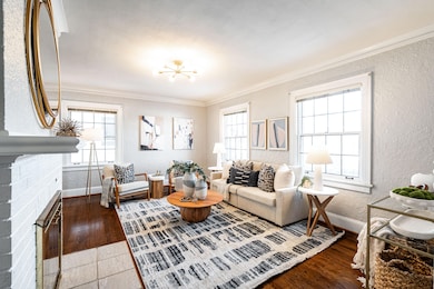 4616 N Larkin St, Milwaukee, WI 53211 - photo 3