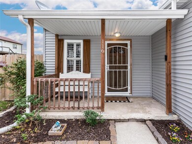 116 S Donk Ave, Maryville, IL 62062 - photo 2