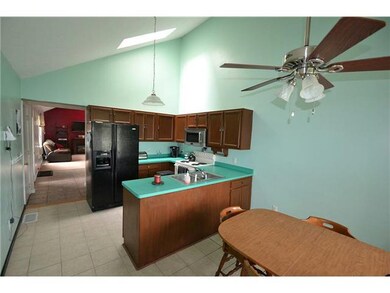 Kitchen. Skylit kitchen.
