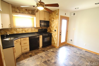 408 Edgeworth St, Middlesex, NJ 08846 - photo 6