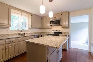 166 Belmont St, Weymouth, MA 02188 - photo 4